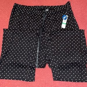 NWT- Hue Pajama Pants- Polka Dot- Black- L